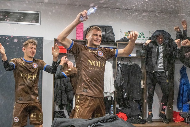 薩對這位 薩對這位